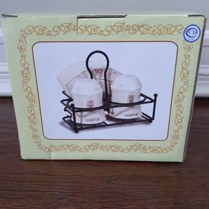 Napkin holder with salt & pepper shakers